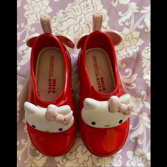 Mini Melissa Hello Kitty Slip-On - Picture 2 of 4